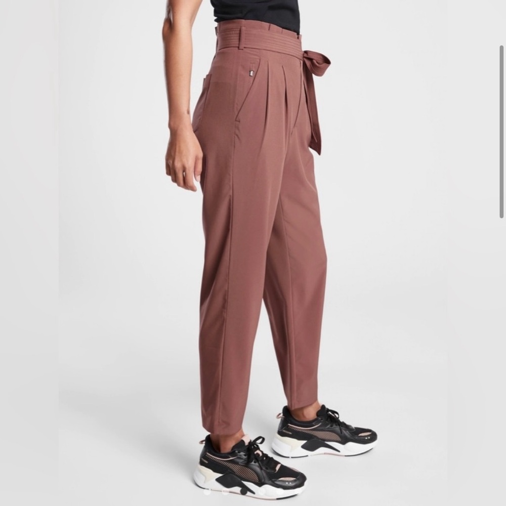 Athleta Skyline II
